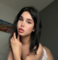 Nadin - Transsexual escort in Beirut Photo 18 of 18