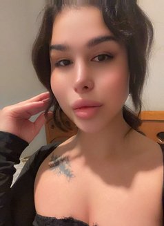 Nadin - Transsexual escort in Beirut Photo 27 of 27