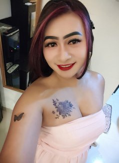 Nadin - puta in Bali Photo 5 of 6