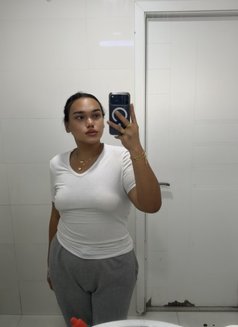 Nadine - Transsexual escort in Dubai Photo 5 of 22