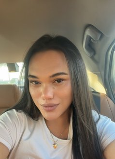 Nadine - Transsexual escort in Dubai Photo 6 of 22
