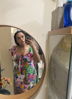 Nadine - Transsexual escort in Dubai Photo 8 of 22