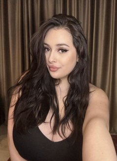 Nadine - escort in Beirut Photo 6 of 6