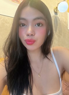 Nadine, 2000 all in - escort in Taipei Photo 7 of 12