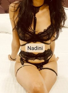 Nadini - escort in Colombo Photo 2 of 14
