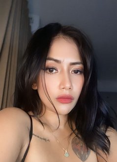 Nadira ONLYFANS - puta in Bali Photo 14 of 15