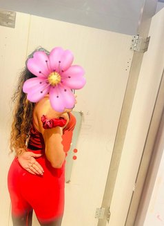 Nadiya Fernando, hot babe - escort in Colombo Photo 14 of 16