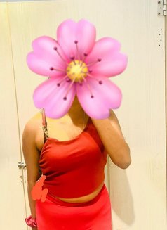 Nadiya Fernando, hot babe - escort in Colombo Photo 16 of 16