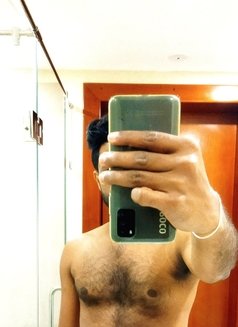 Nadun for ladies - Male escort in Colombo Photo 1 of 3