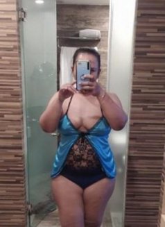 Nadya Hot and Sexy Women - puta in Jakarta Photo 1 of 1