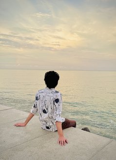 Naezy - Male escort in Mumbai Photo 4 of 4