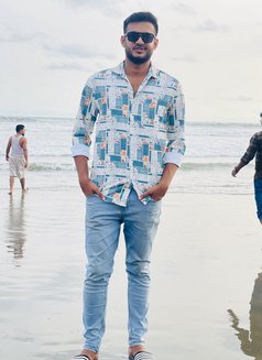 Nafiz - Male escort in Dhaka Photo 4 of 4