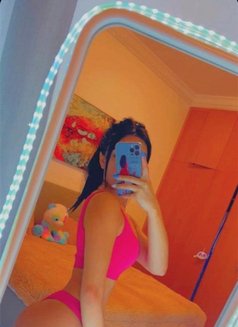 Naghm From Morocco - puta in Ajmān Photo 2 of 4