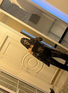 Nahal - escort in Muscat Photo 3 of 4