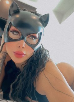 nahal Muscat - Acompañante in Muscat Photo 9 of 10