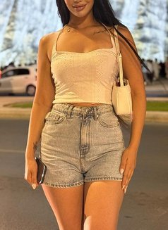 Nahla - escort in Cairo Photo 6 of 7