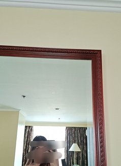 Naiazia - escort in Makati City Photo 10 of 11