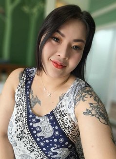 ☘️Nail trimming and massage in bowshar - puta in Muscat Photo 2 of 23