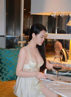 Naila - escort in Hanoi Photo 2 of 12