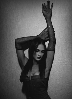 Nain Dubey indore Shemale - Transsexual escort in Indore Photo 17 of 27