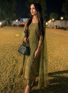 Nain Dubey Bhopal Shemale - Acompañantes transexual in Bhopal Photo 29 of 30