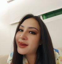 Naina Barbie - puta in Riyadh