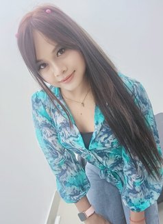 Naina - Transsexual escort in Guwahati Photo 2 of 5