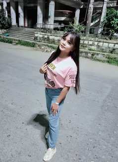 Naina - Transsexual escort in Guwahati Photo 4 of 5