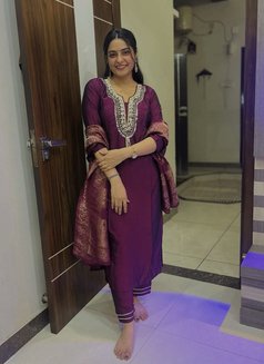 Naina College Girl' Available - escort in Mumbai Photo 7 of 7