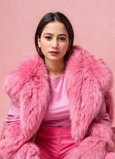 Naina Delhi Independent Escort Girl - escort in New Delhi Photo 2 of 5