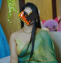 Naina Escort and Cam Girl - puta in New Delhi Photo 3 of 8