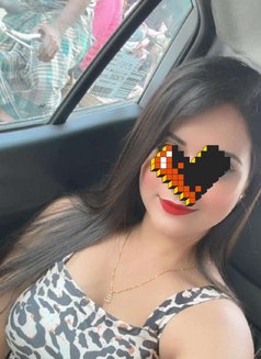 Anal Queen Meet and Cam Girl - puta in New Delhi Photo 5 of 8