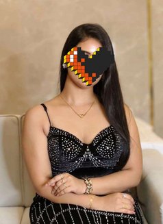 Anal Queen Meet and Cam Girl - puta in New Delhi Photo 8 of 8