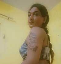 Naina shemale - puta in Chandigarh