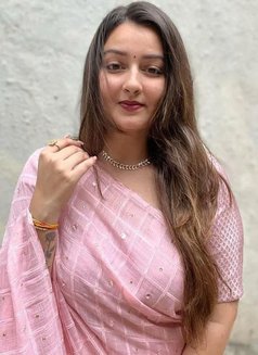 Naina - escort in Kolkata Photo 1 of 3