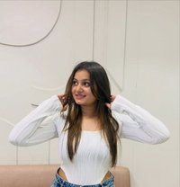 Naina - puta in Pune