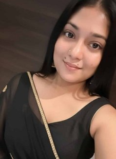 Naina Escort Service in Kolkata - escort in Kolkata Photo 1 of 6