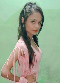 Naina Independent Escort - puta in New Delhi Photo 6 of 10