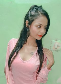 Naina Independent Escort - puta in New Delhi Photo 8 of 10