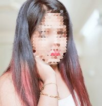 Naina - puta in Ahmedabad