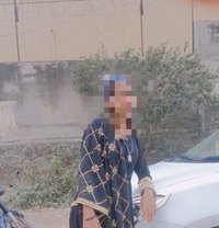 Naina - puta in Ahmedabad