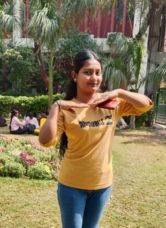 Naina - escort in Chennai Photo 2 of 2