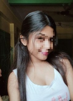 Naina - escort in Gurgaon Photo 1 of 3