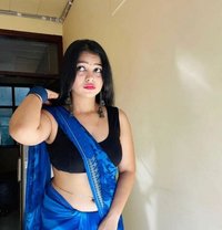 Naina - puta in Hyderabad