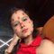 Naina - puta in Pune Photo 3 of 4