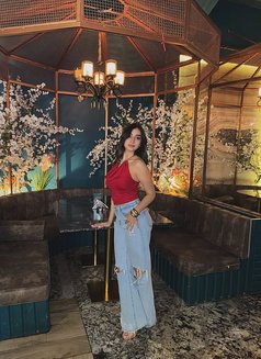 Nandini - escort in Mumbai Photo 2 of 5