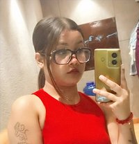 Naina - puta in Noida