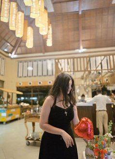 Naina - puta in Pune Photo 5 of 5