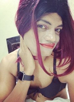 Naina - Transsexual escort in Jaipur Photo 4 of 14