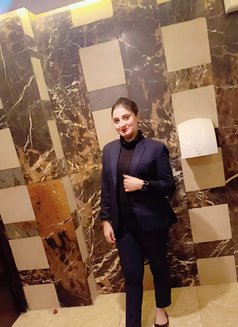Naina Indian - escort in Abu Dhabi Photo 2 of 2